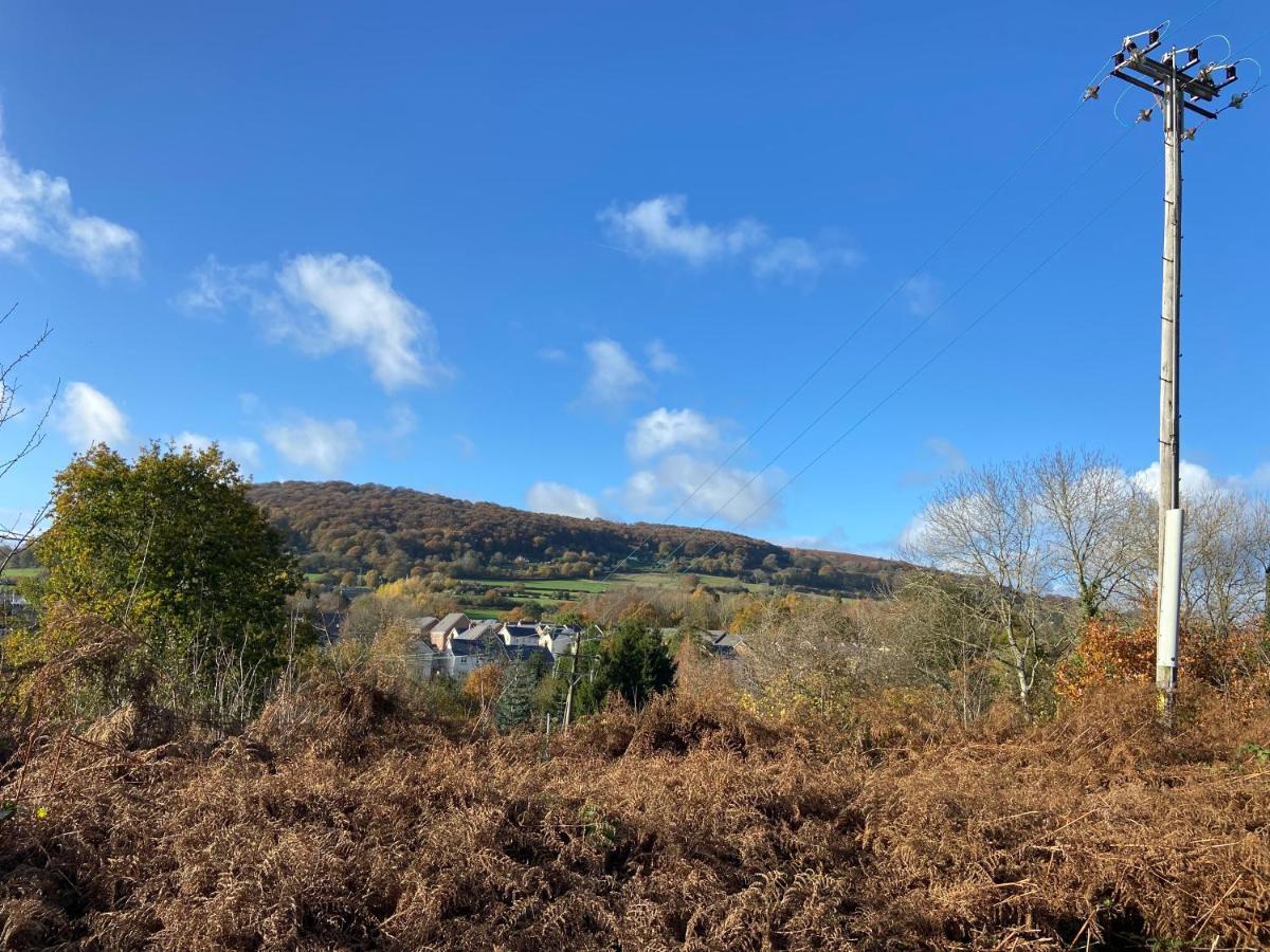 Modern 2 Bed Nestled In The Abergavenny Hills Villa ภายนอก รูปภาพ