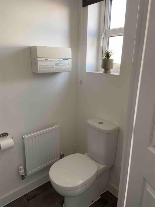 Modern 2 Bed Nestled In The Abergavenny Hills Villa ภายนอก รูปภาพ